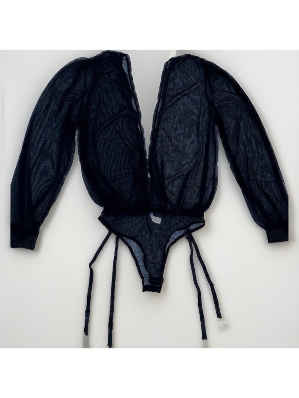 Fantasy Lingerie Black Mesh Bodysuit Puff Sleeve Garter M/L NWOT